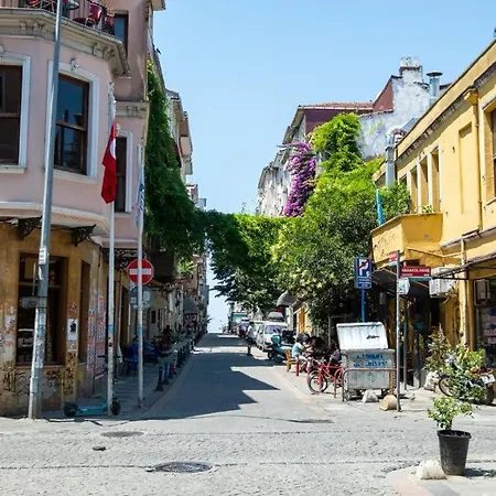 Kadikoy Yeldegirmeni Διαμέρισμα *