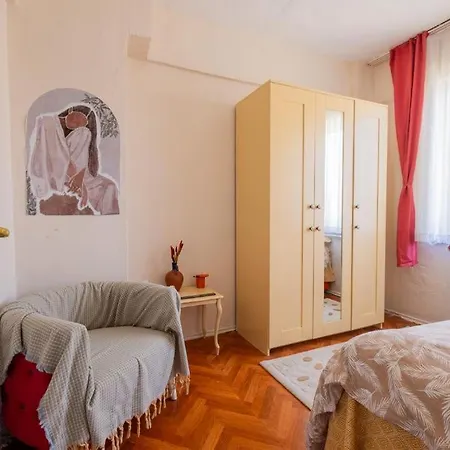 Kadikoy Yeldegirmeni דירה
