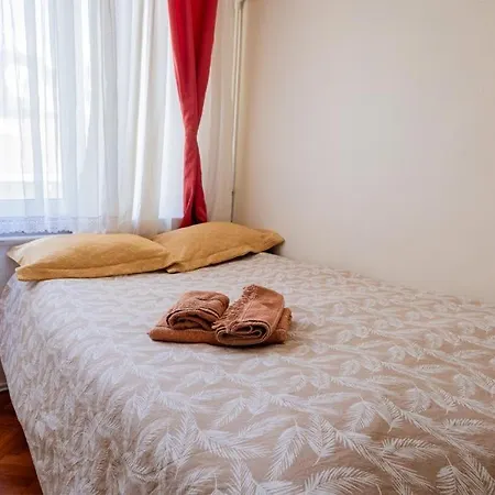 Kadikoy Yeldegirmeni *